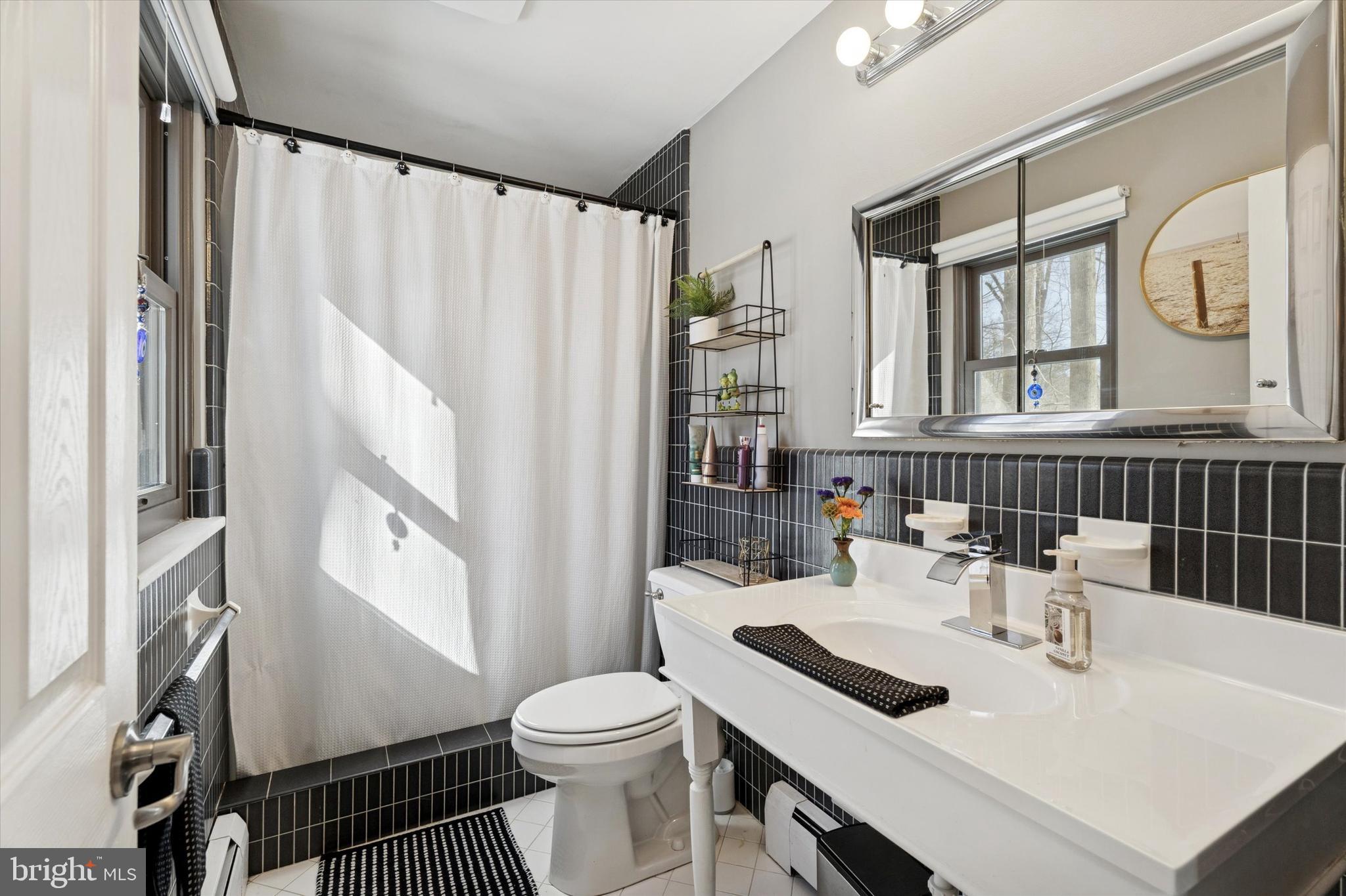 BUTTONWOOD GLEN - Residential