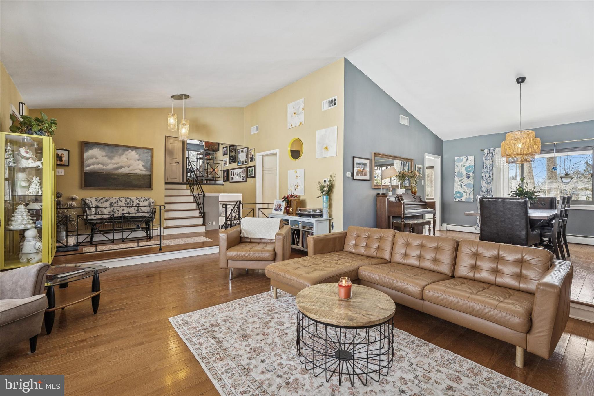 BUTTONWOOD GLEN - Residential