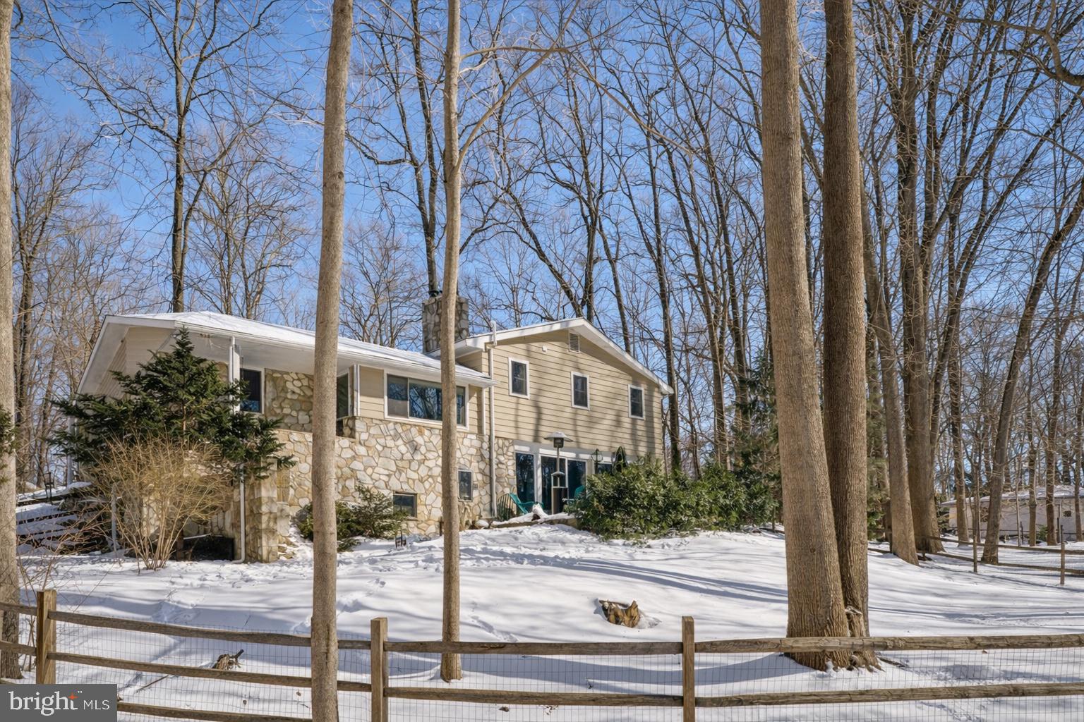BUTTONWOOD GLEN - Residential