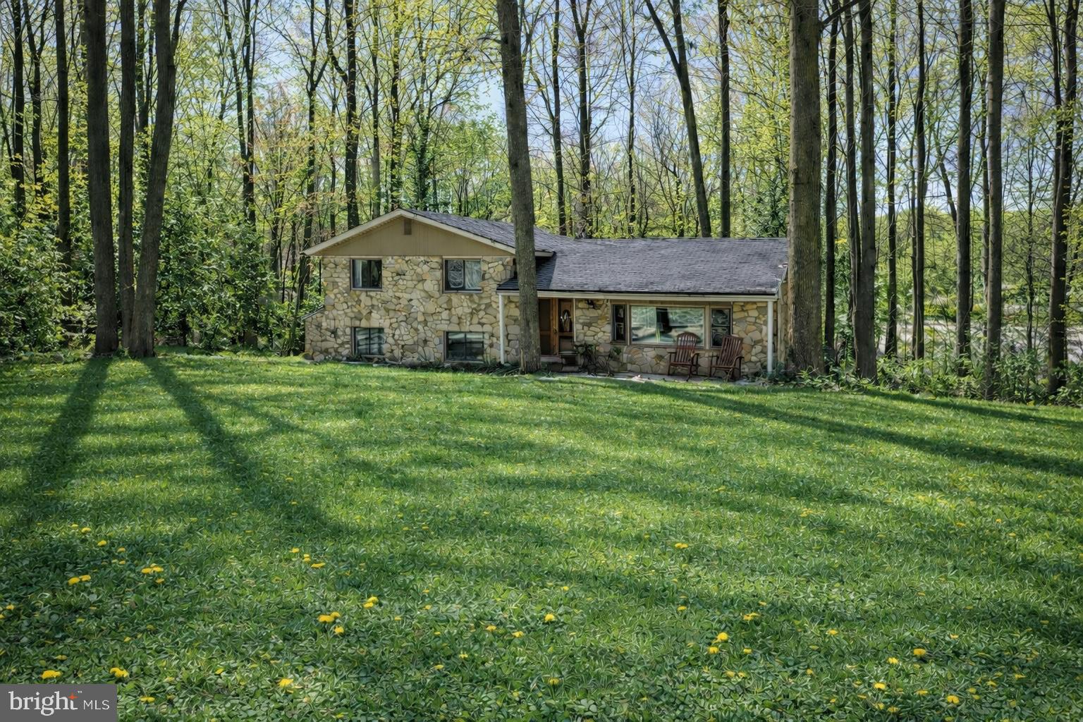 BUTTONWOOD GLEN - Residential