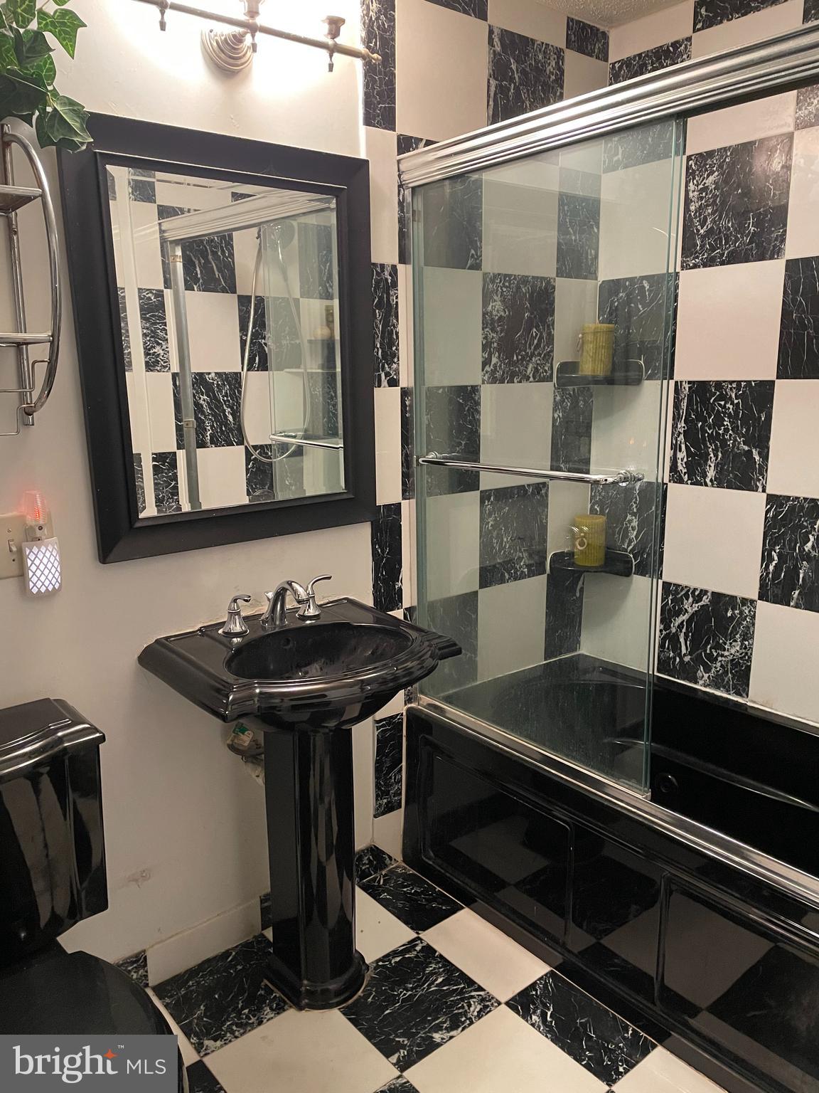 WINTERGATE AT LONGMEAD CROSSING - Residential