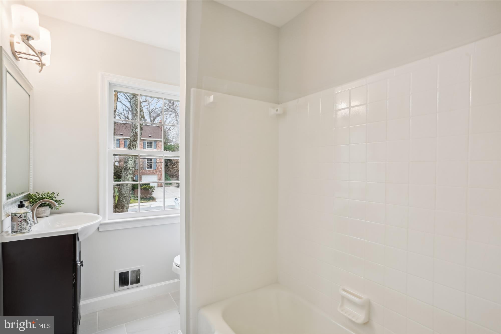 OLD FARM - Residential