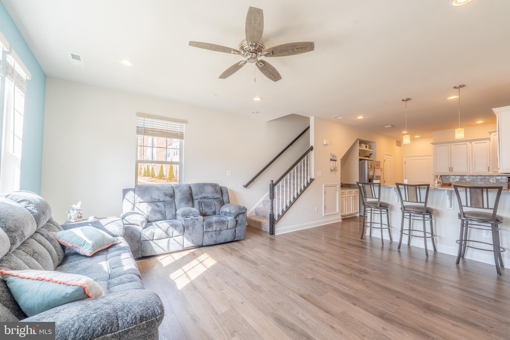 WESTVIEW SOUTH - Residential