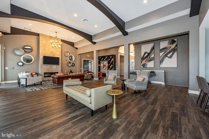 WESTVIEW SOUTH - Residential