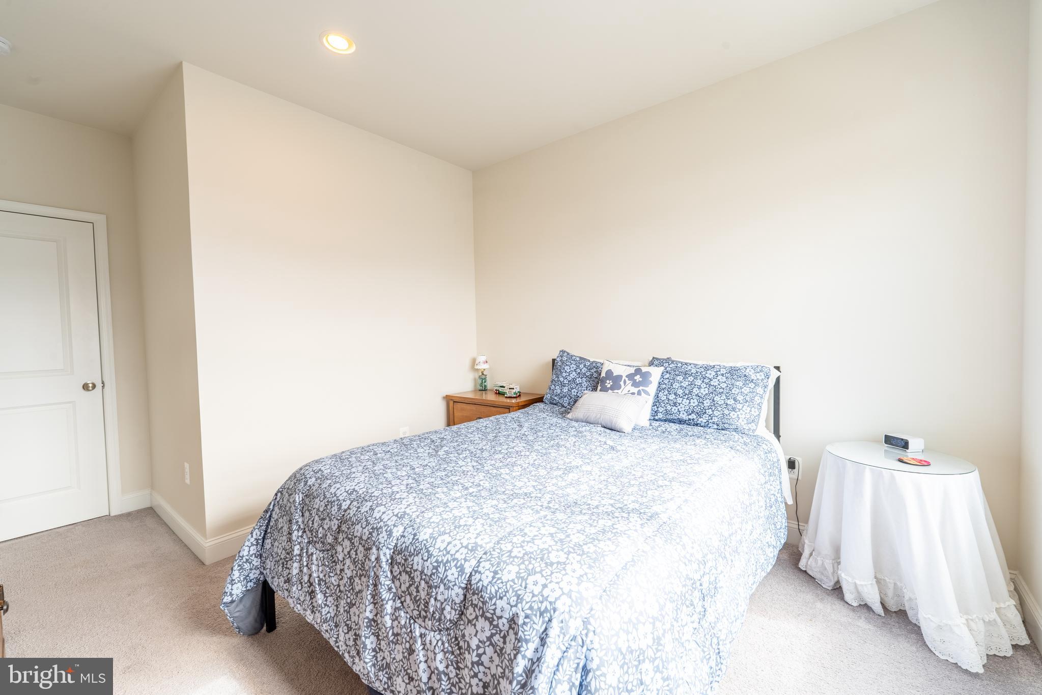 WESTVIEW SOUTH - Residential