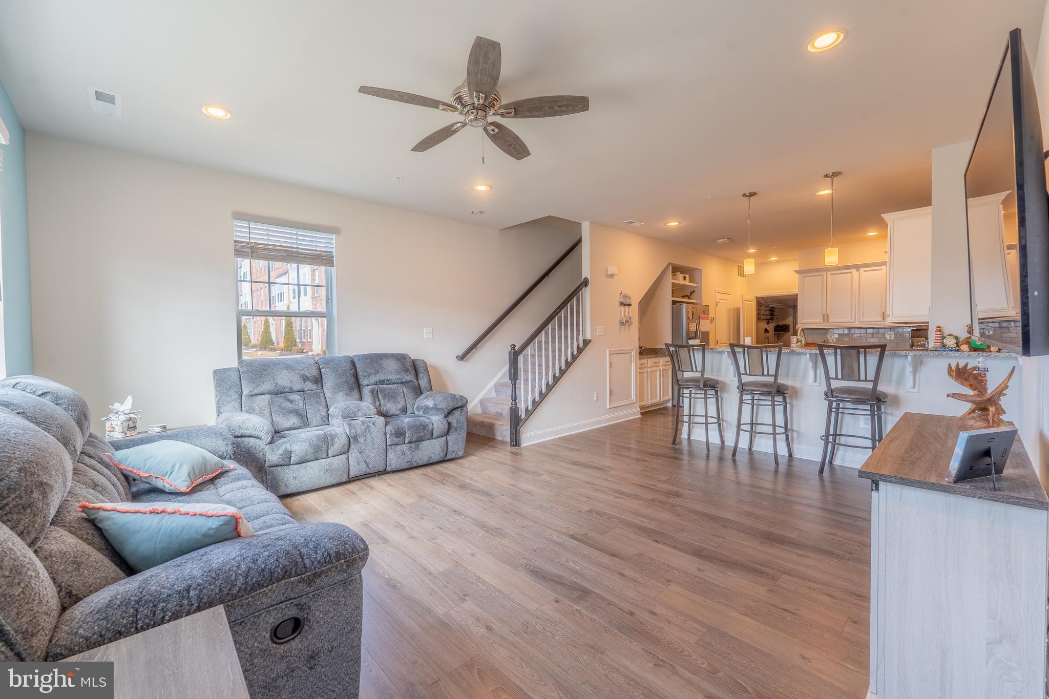 WESTVIEW SOUTH - Residential