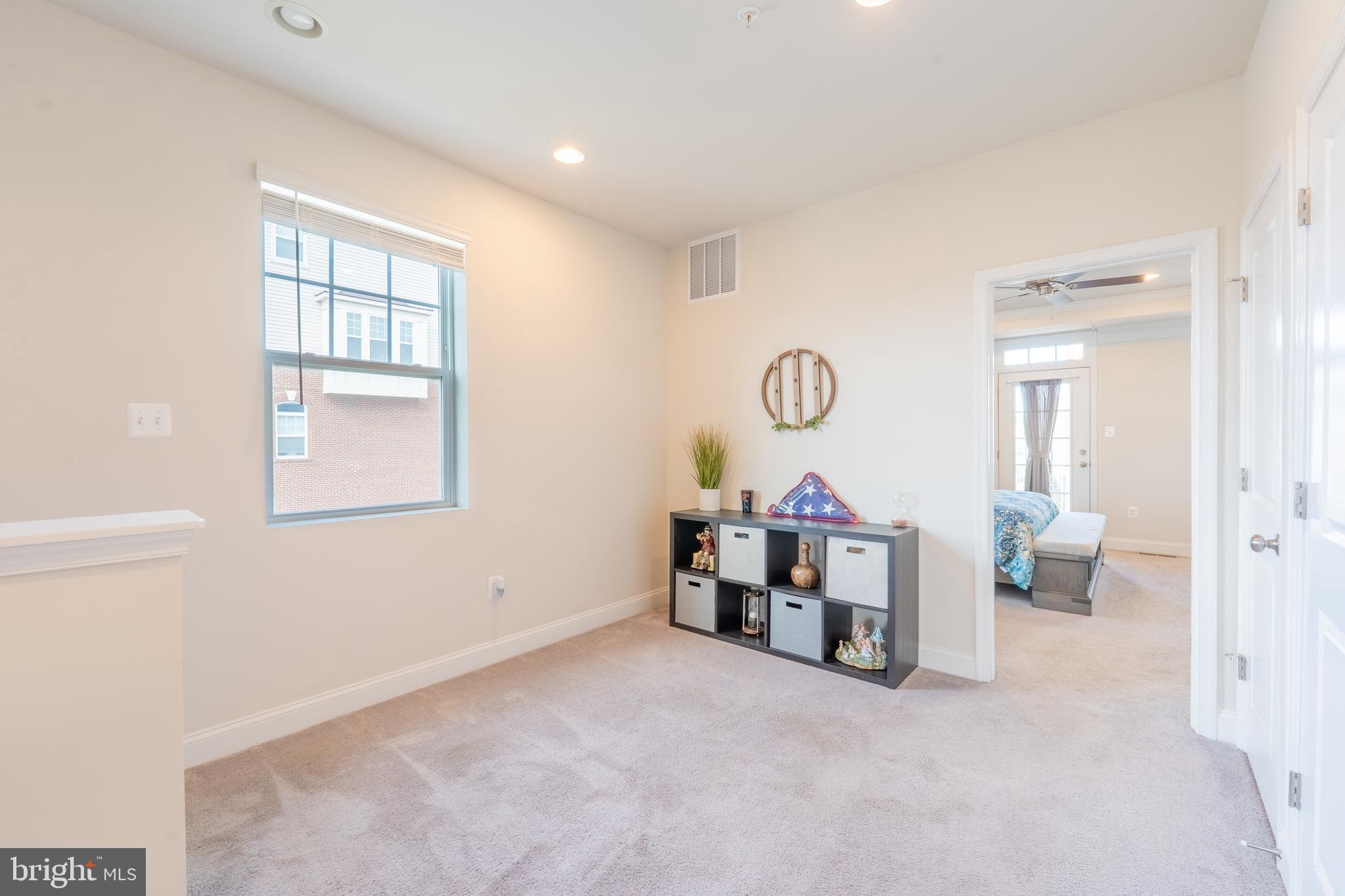 WESTVIEW SOUTH - Residential