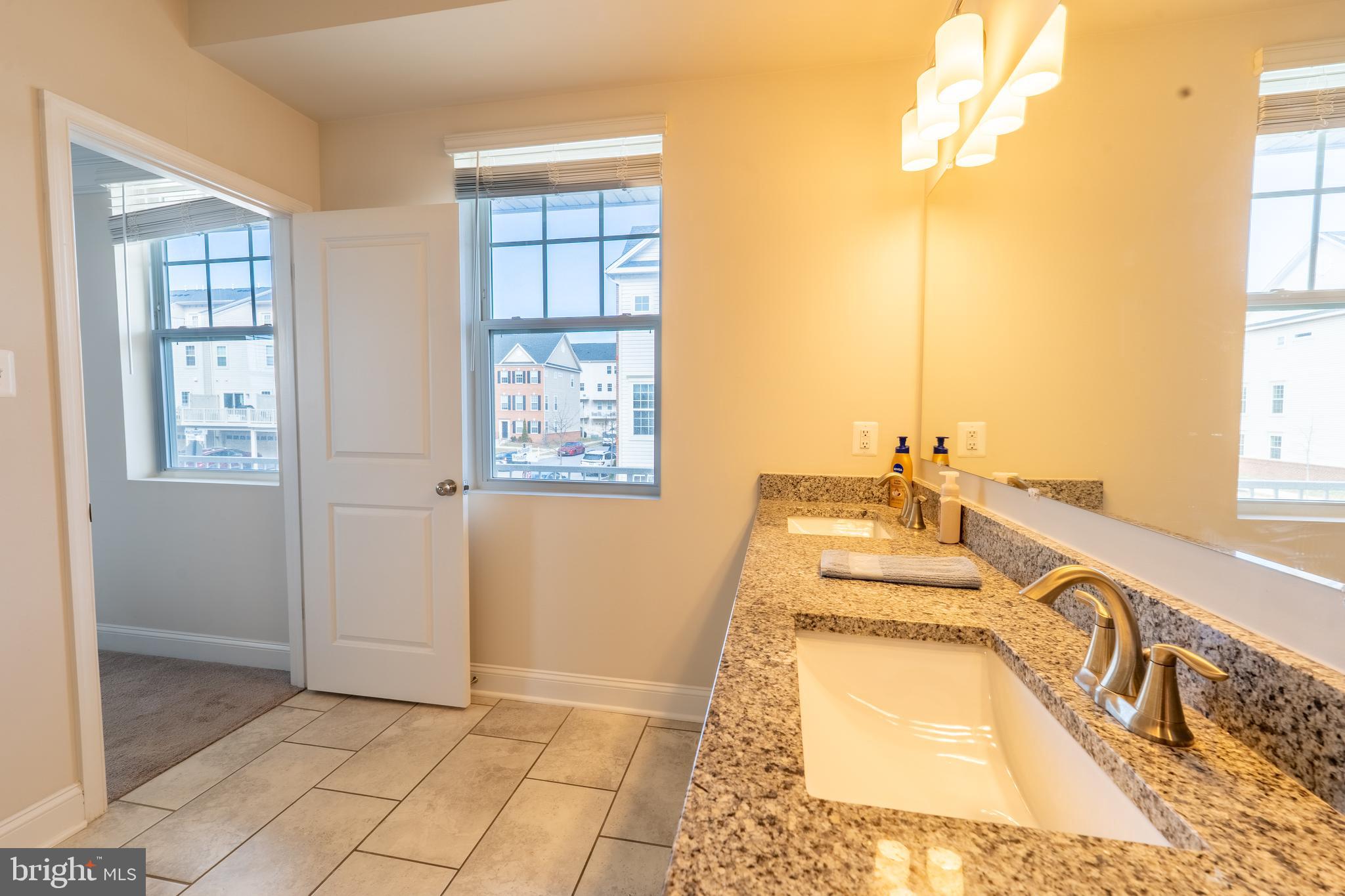 WESTVIEW SOUTH - Residential