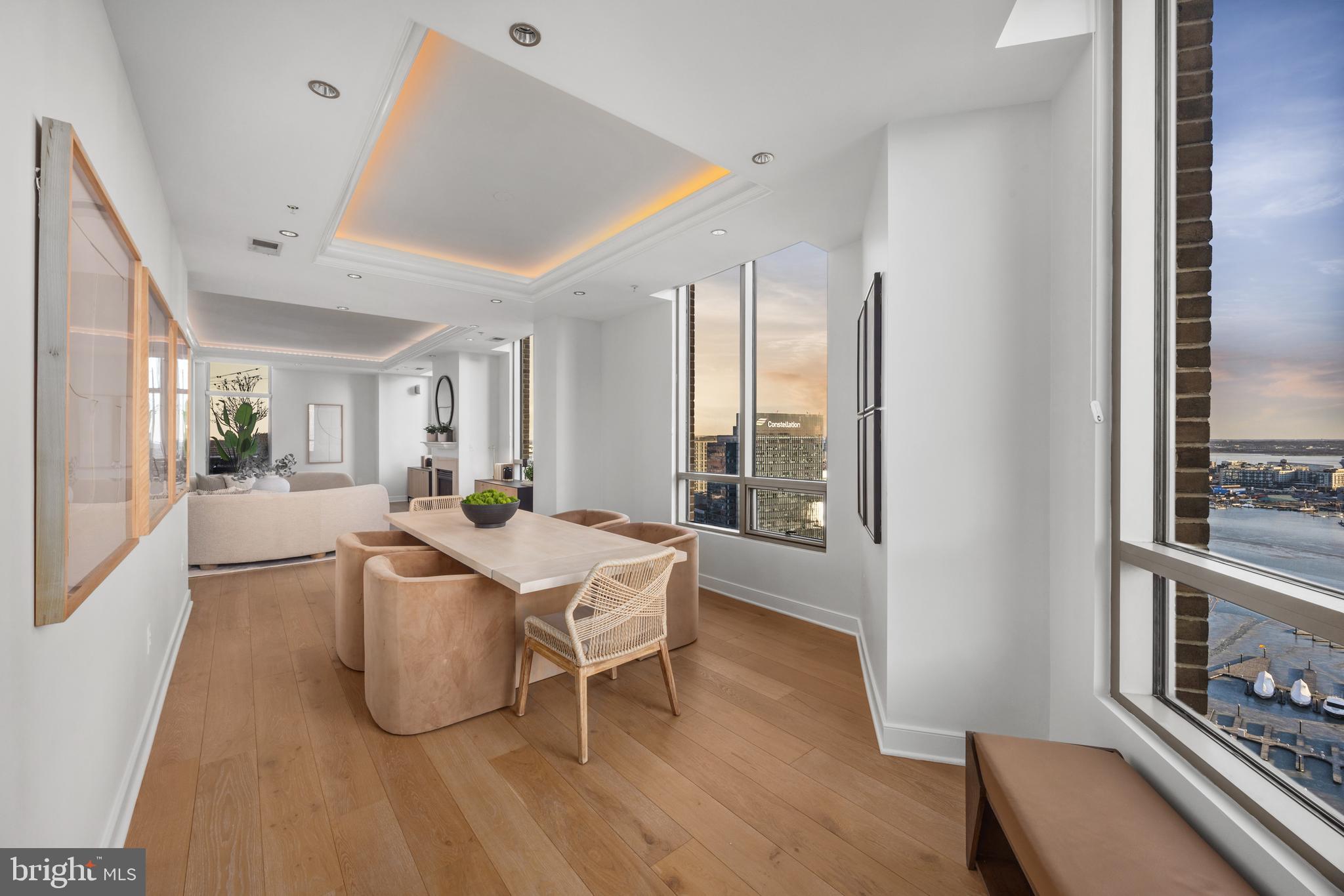 HARBOR EAST - Residential