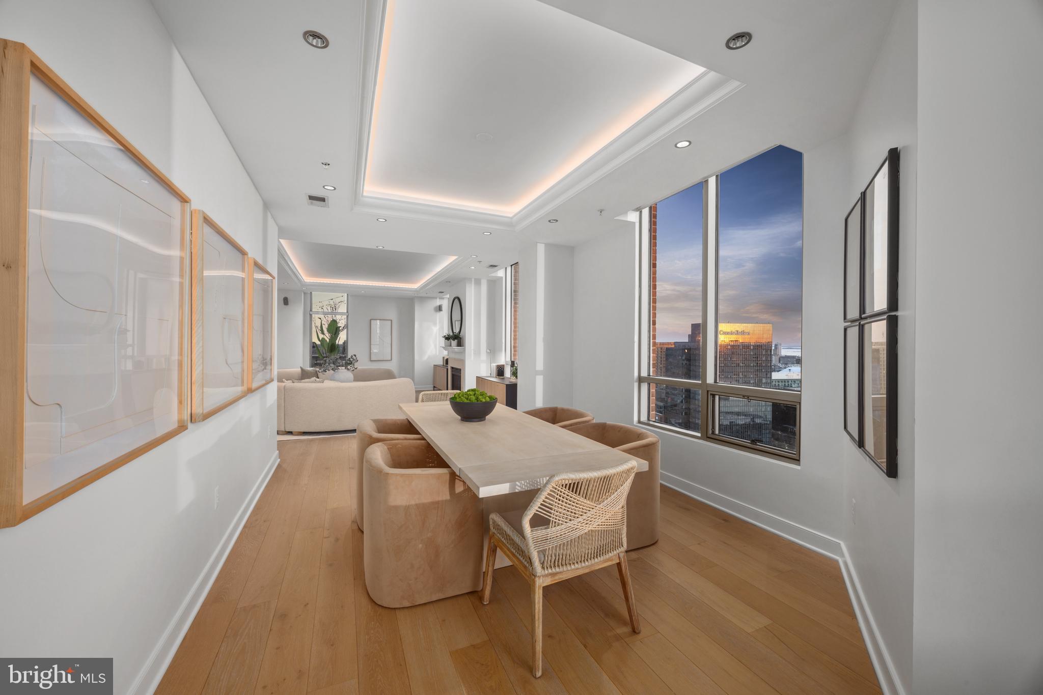 HARBOR EAST - Residential