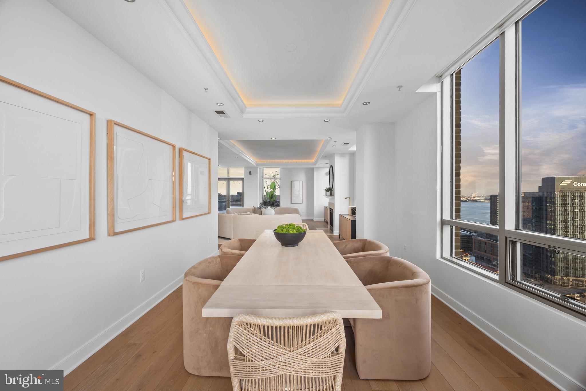 HARBOR EAST - Residential