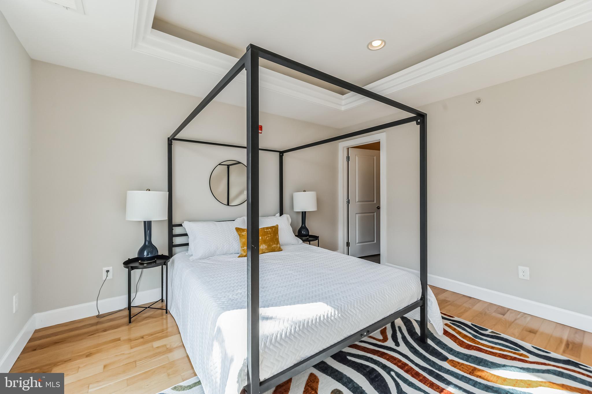 GRADUATE HOSPITAL - Residential