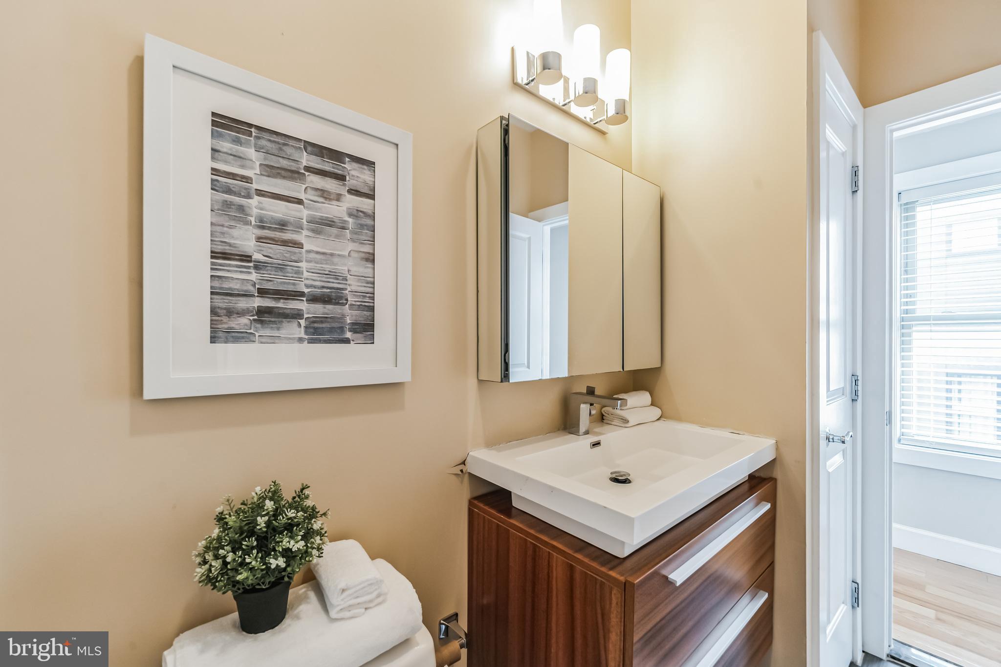 GRADUATE HOSPITAL - Residential