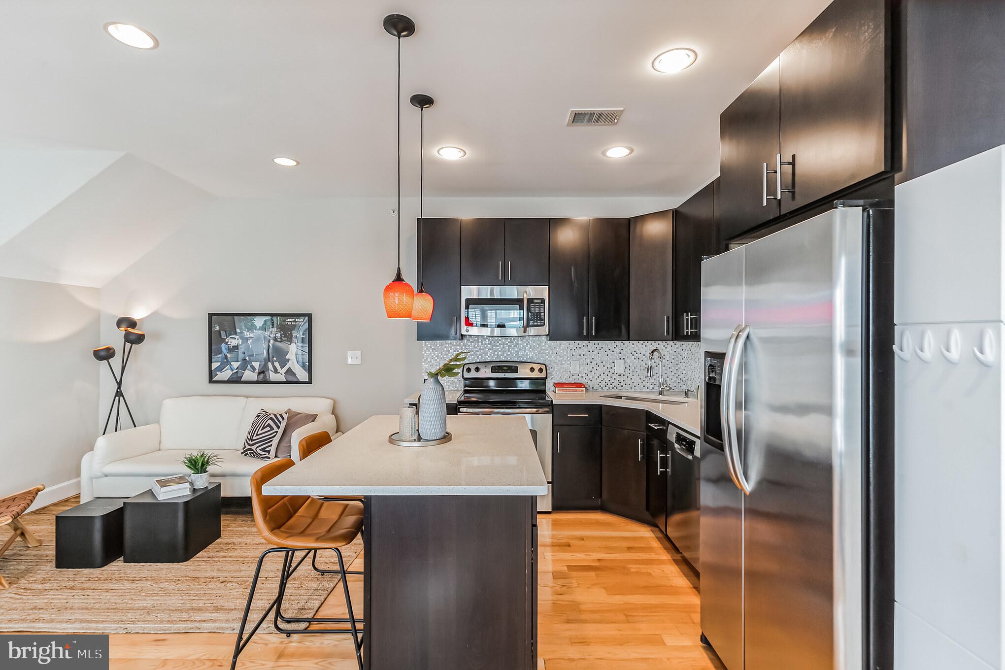 GRADUATE HOSPITAL - Residential