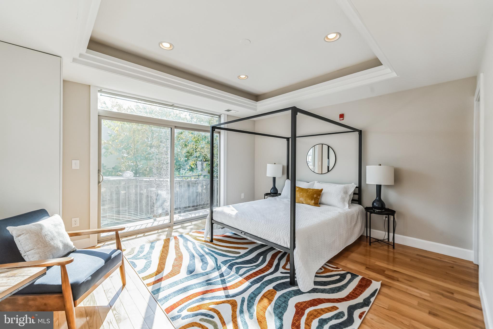 GRADUATE HOSPITAL - Residential