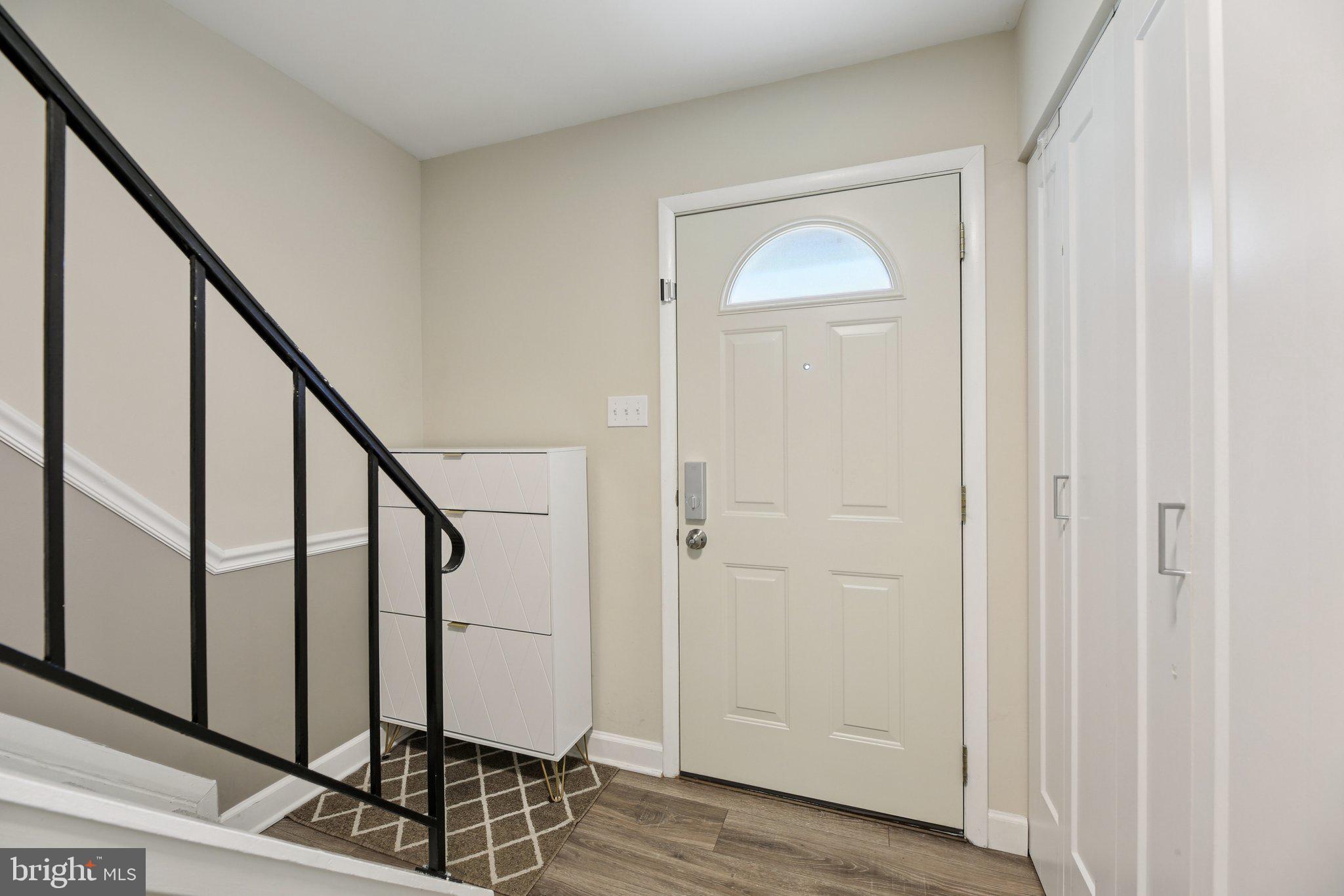 46 OAK SHADOWS COURT