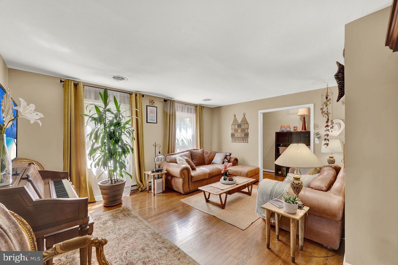 TUSCAWILLA HILLS - Residential