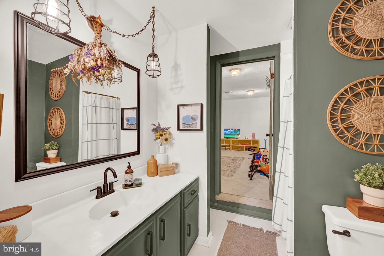 TUSCAWILLA HILLS - Residential