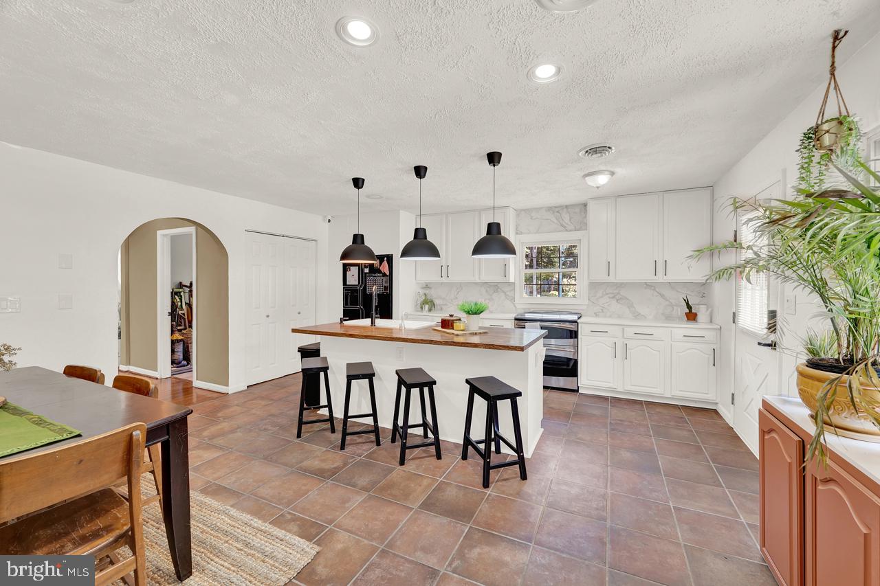 TUSCAWILLA HILLS - Residential