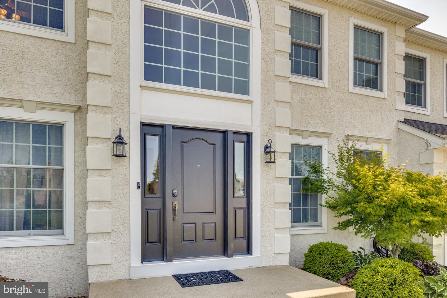 33 OLD REPUBLIC LANE