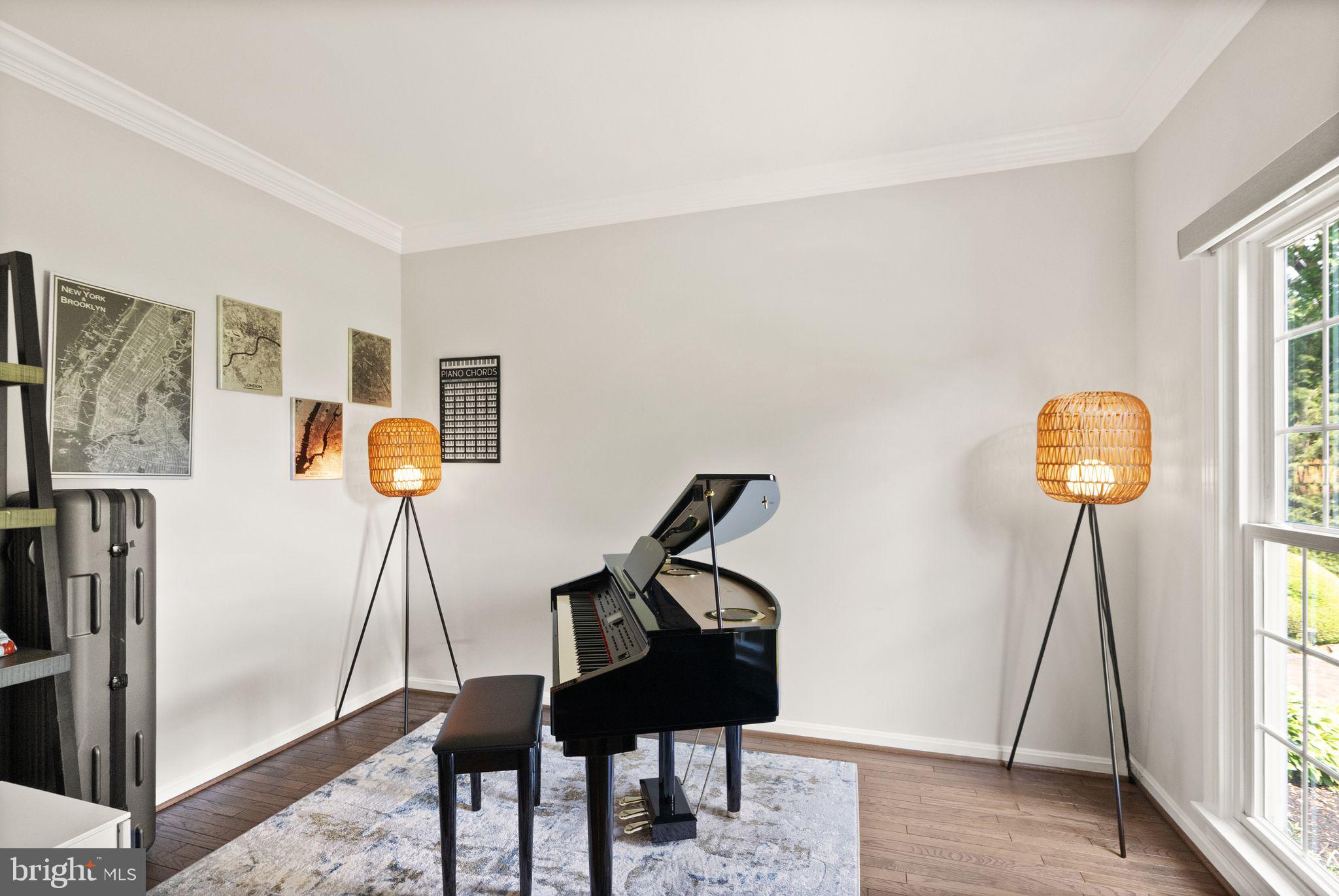 DONOVANS NINE - Residential