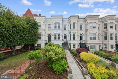 311 MASSACHUSETTS AVENUE NE WASHINGTON DC 20002
