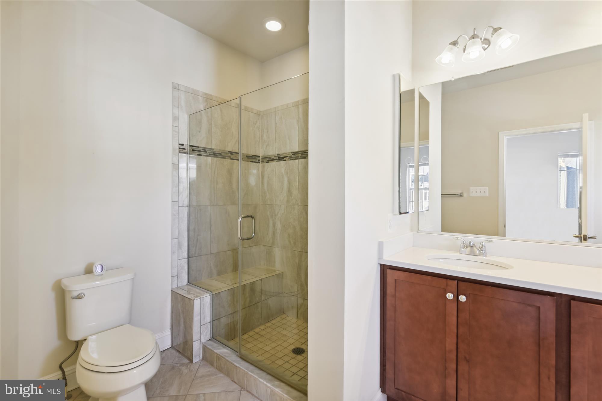 TOWSON GREEN - Residential Lease