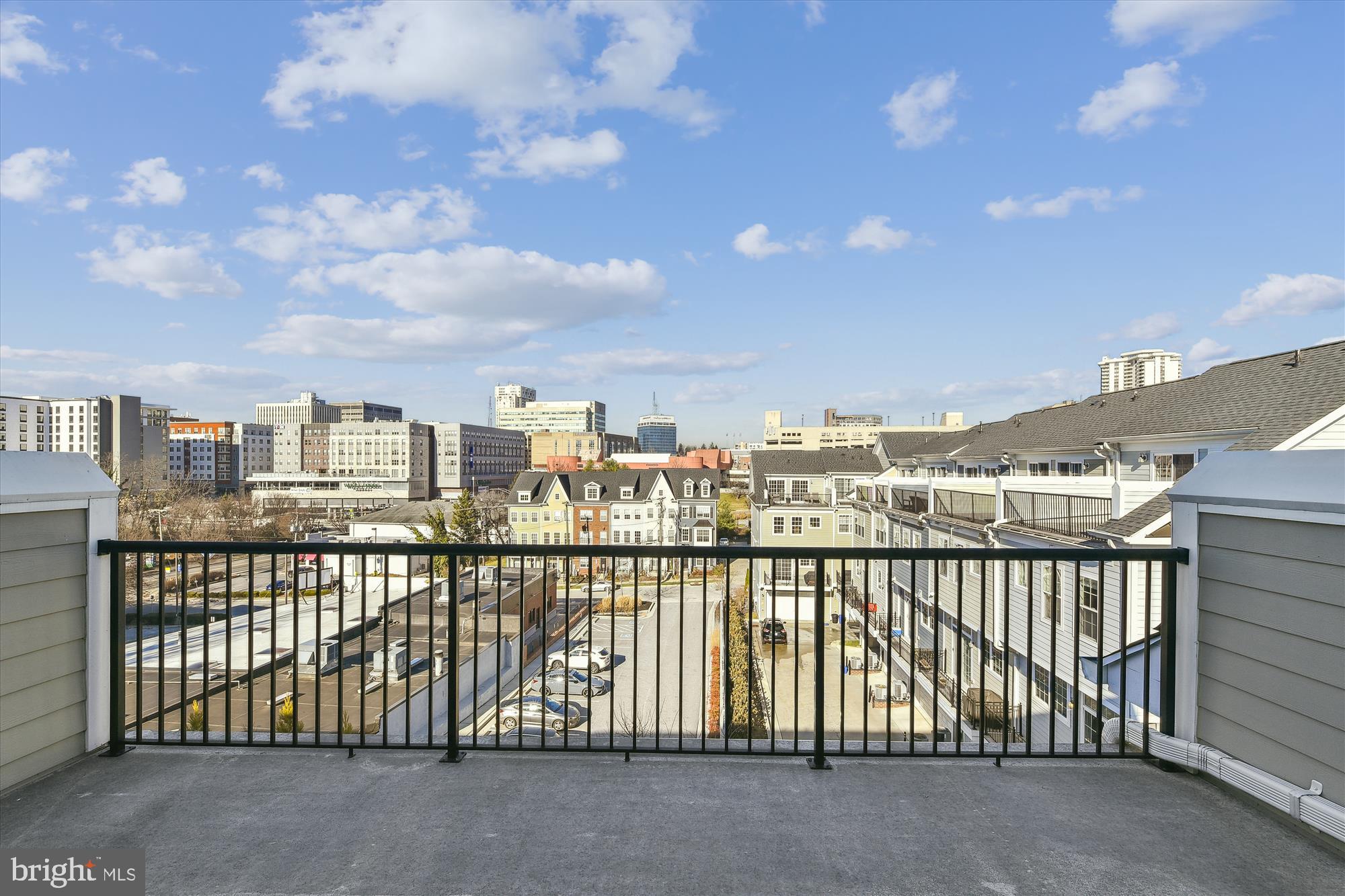 TOWSON GREEN - Residential Lease