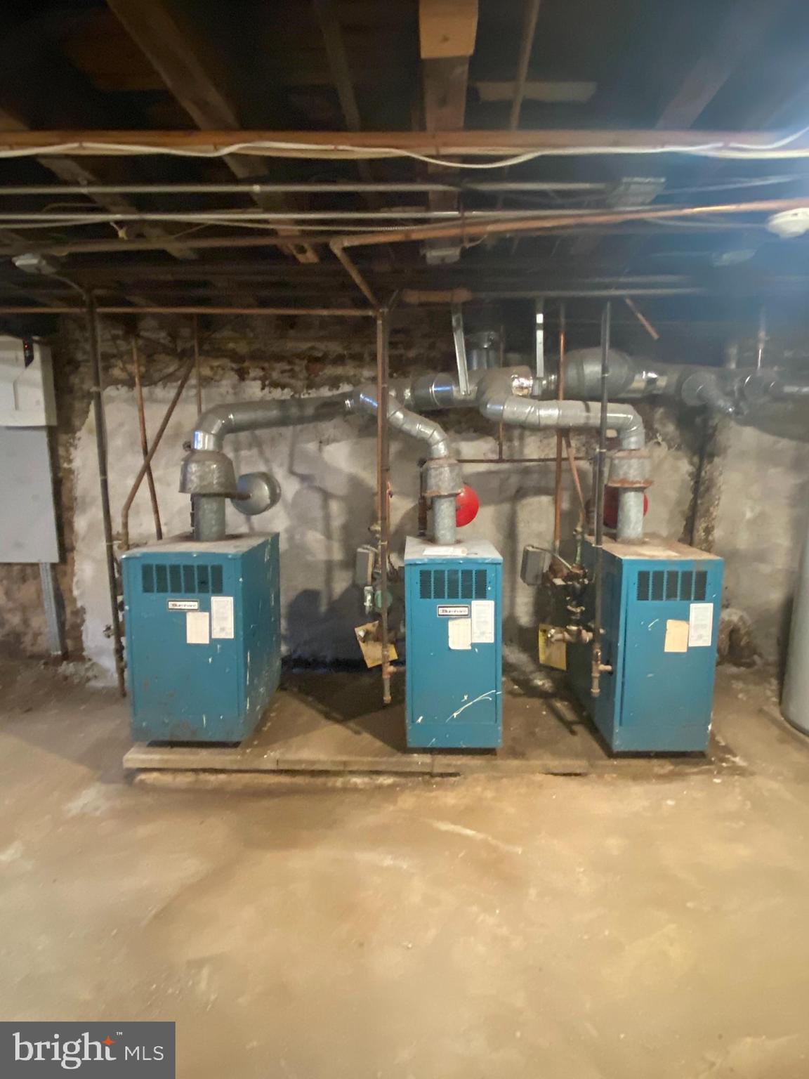 BRIDESBURG - Residential Income