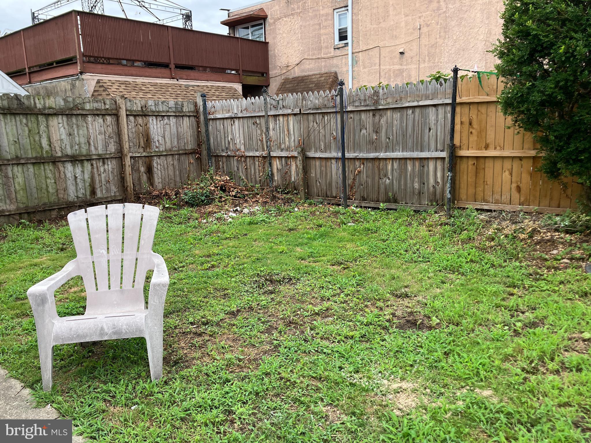 BRIDESBURG - Residential Income