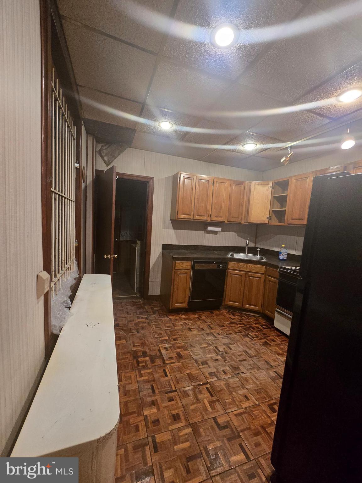 STRAWBERRY MANSION - Residential