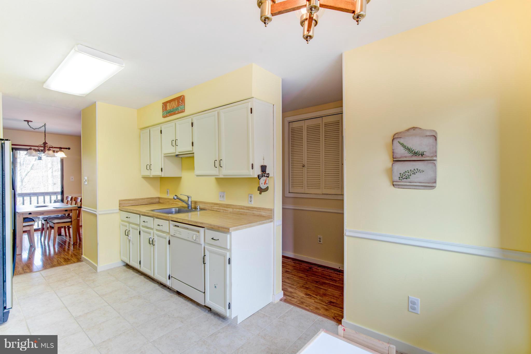 DEER RUN CROSSING - Residential