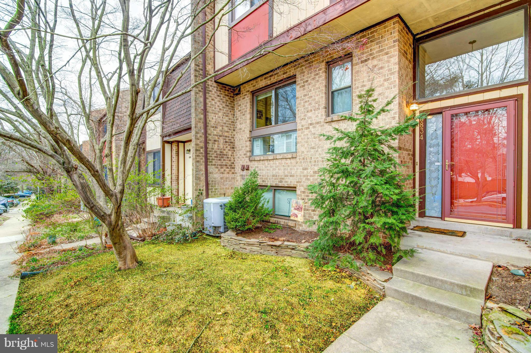 DEER RUN CROSSING - Residential