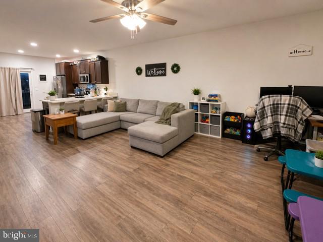 BERKELEY RIDGE - Residential