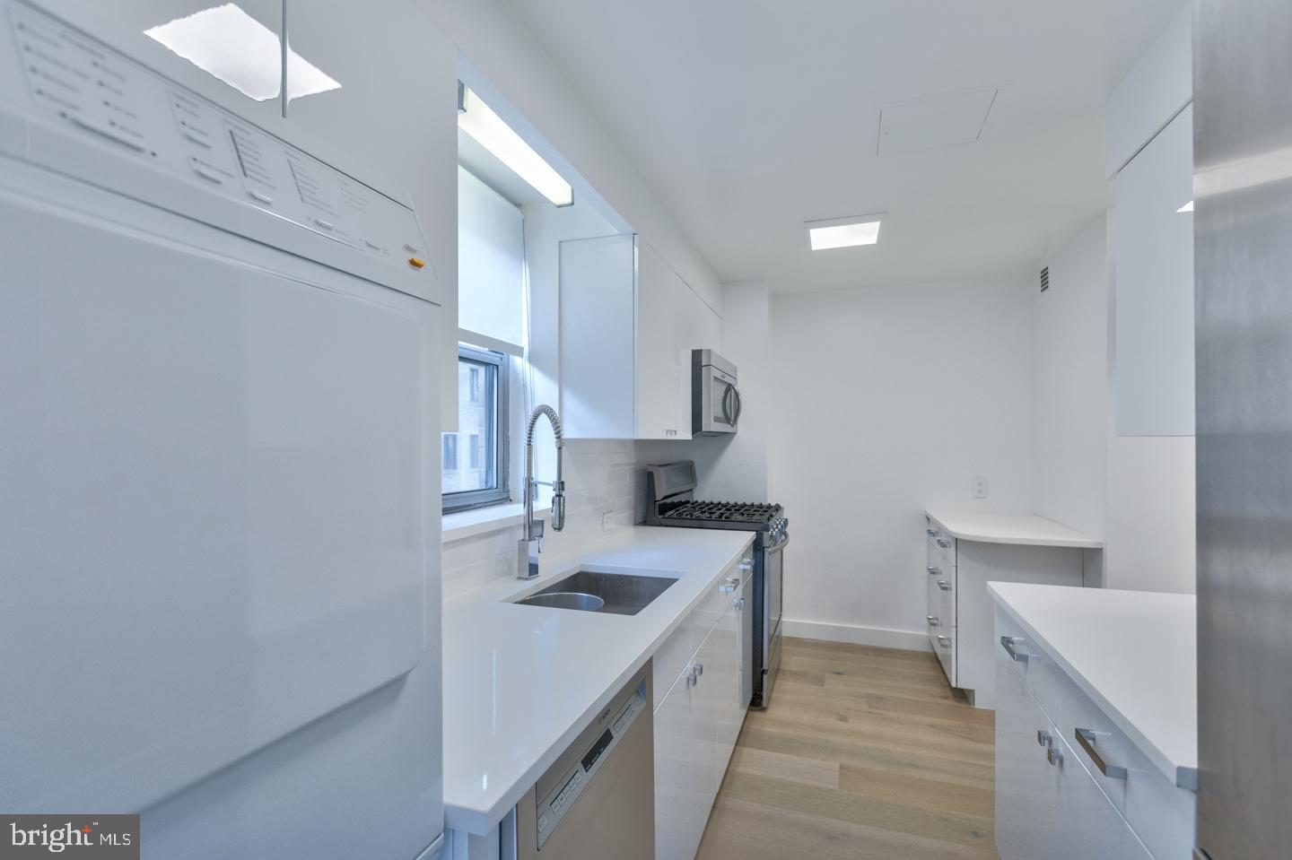 RITTENHOUSE SQUARE - Residential Lease