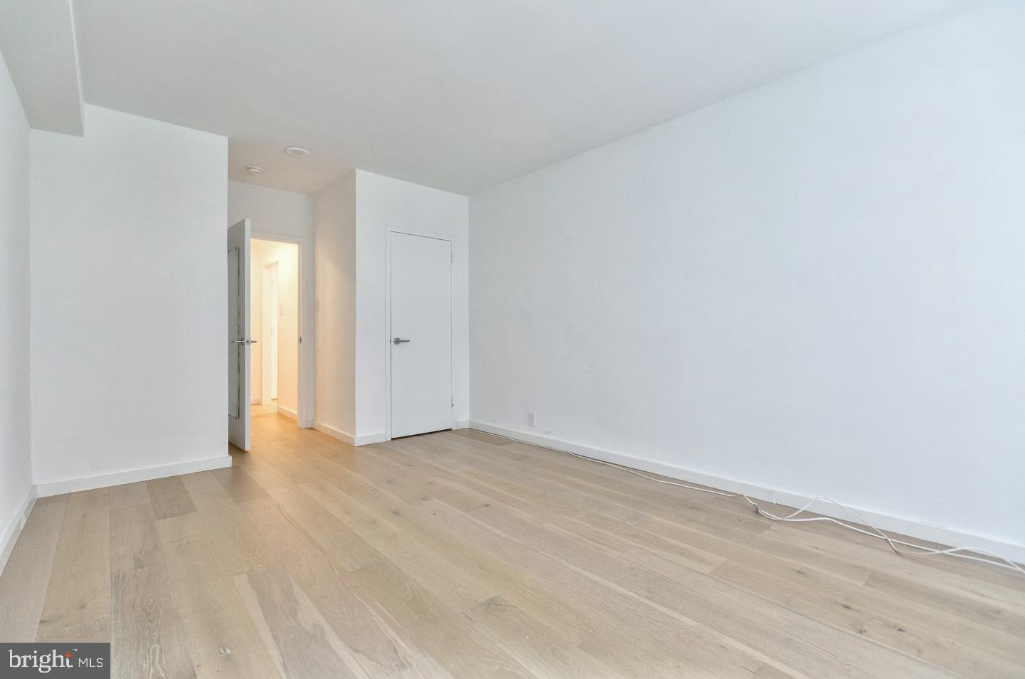 RITTENHOUSE SQUARE - Residential Lease