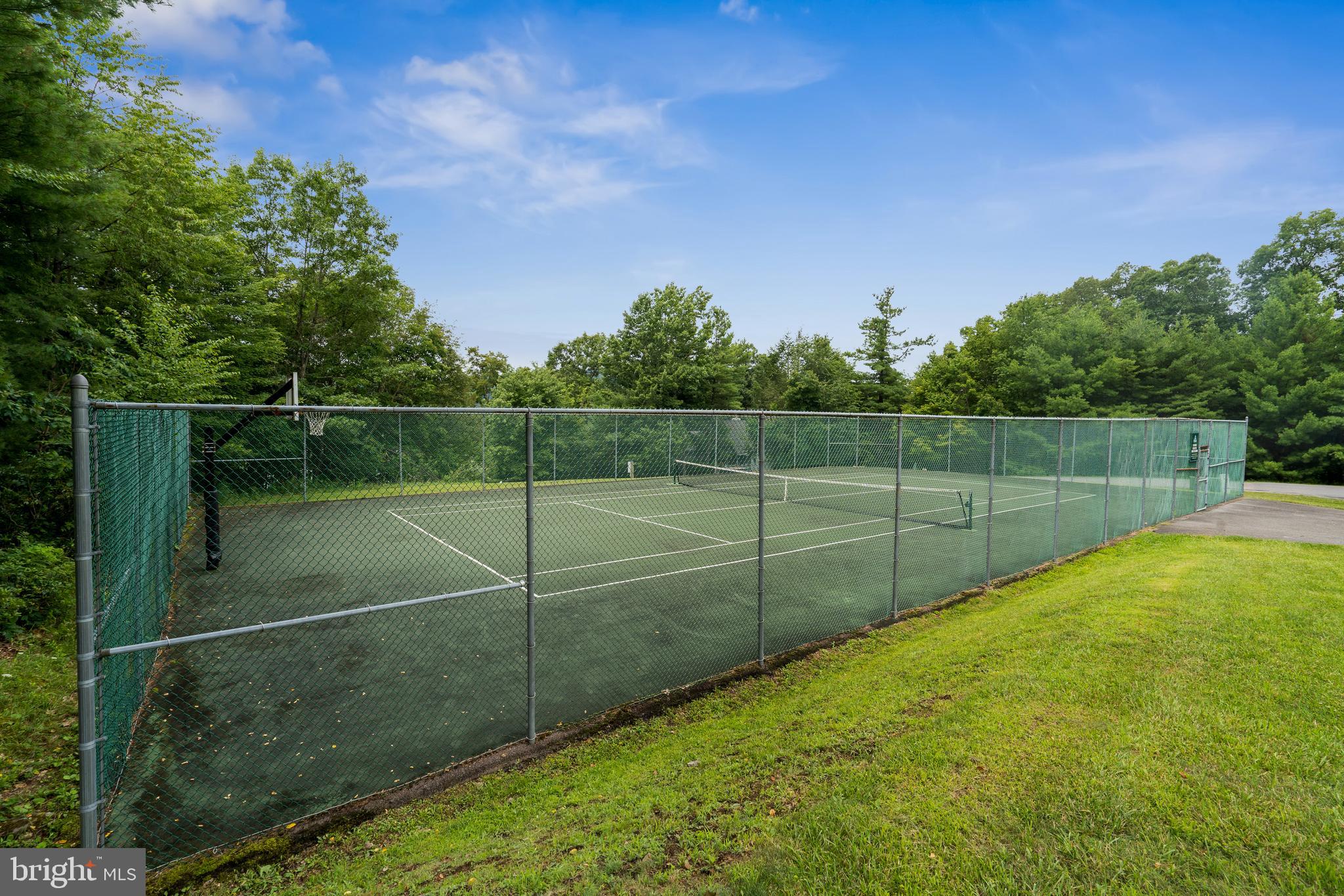 PINNACLE - Residential