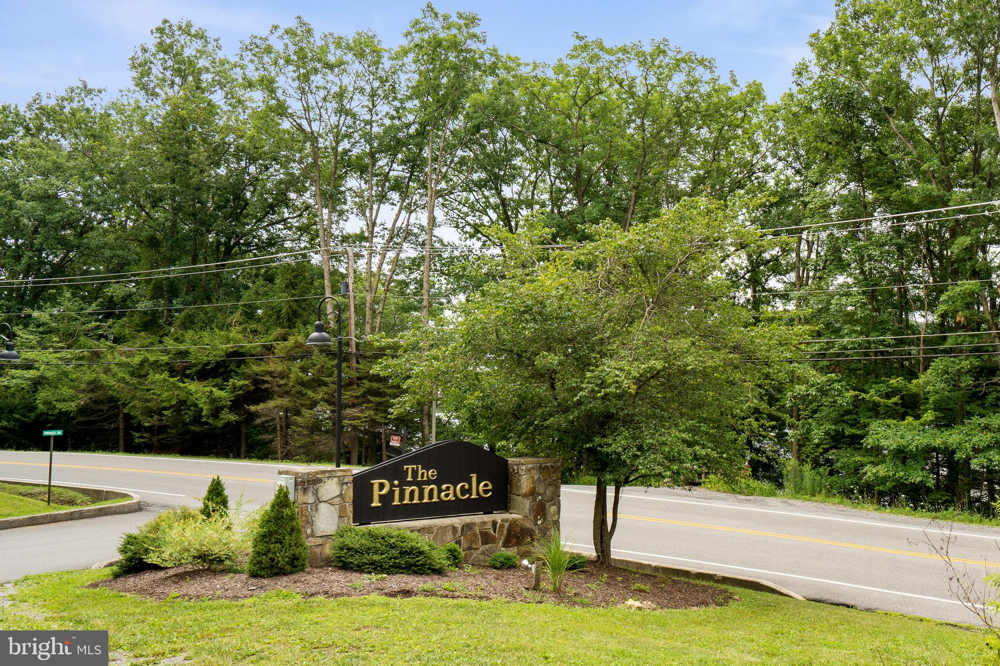 PINNACLE - Residential