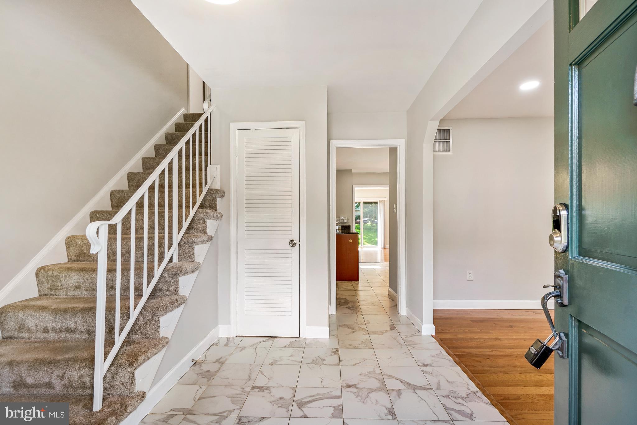 11409 BEECHGROVE LANE