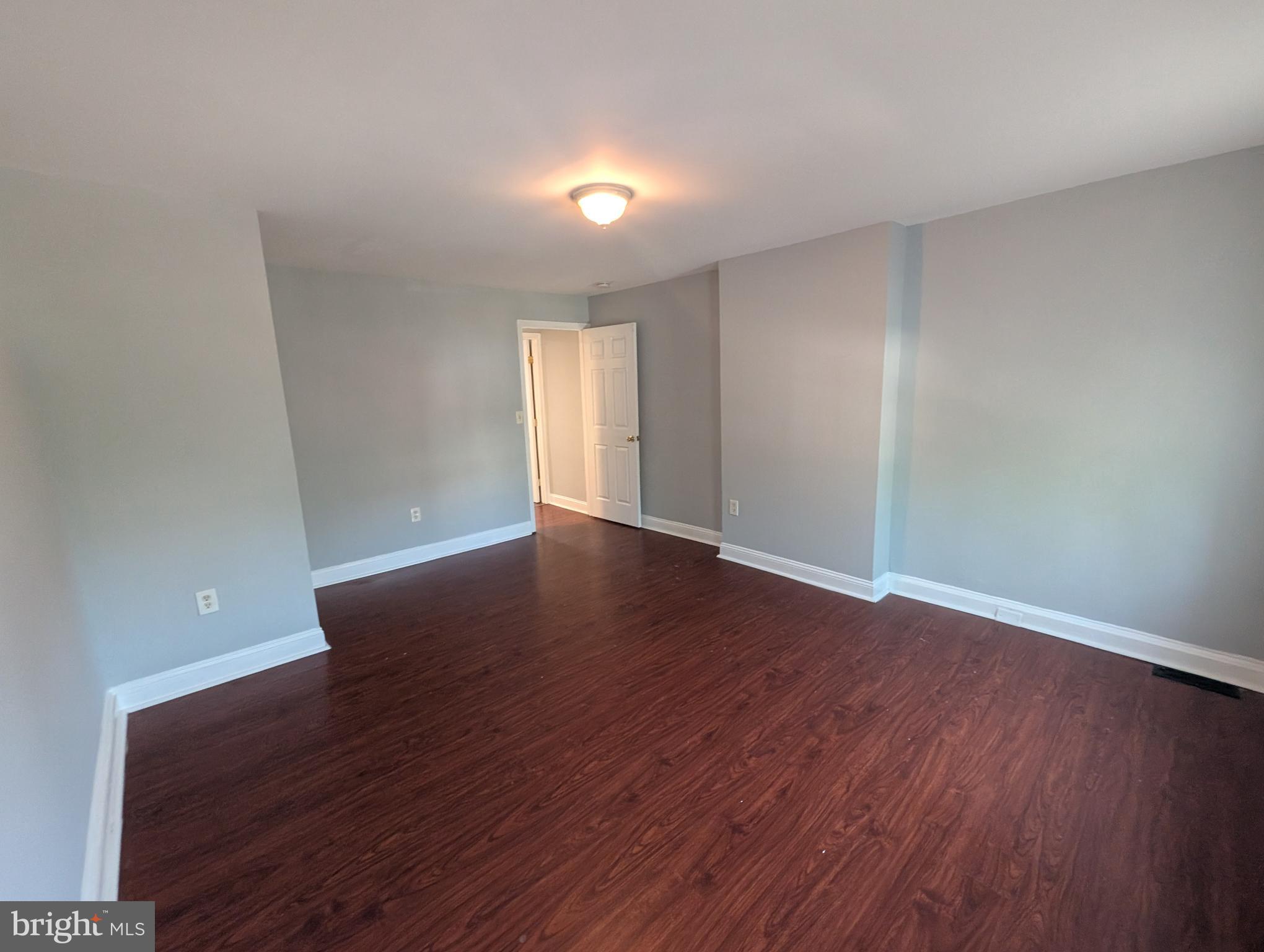 OLIVER - Residential