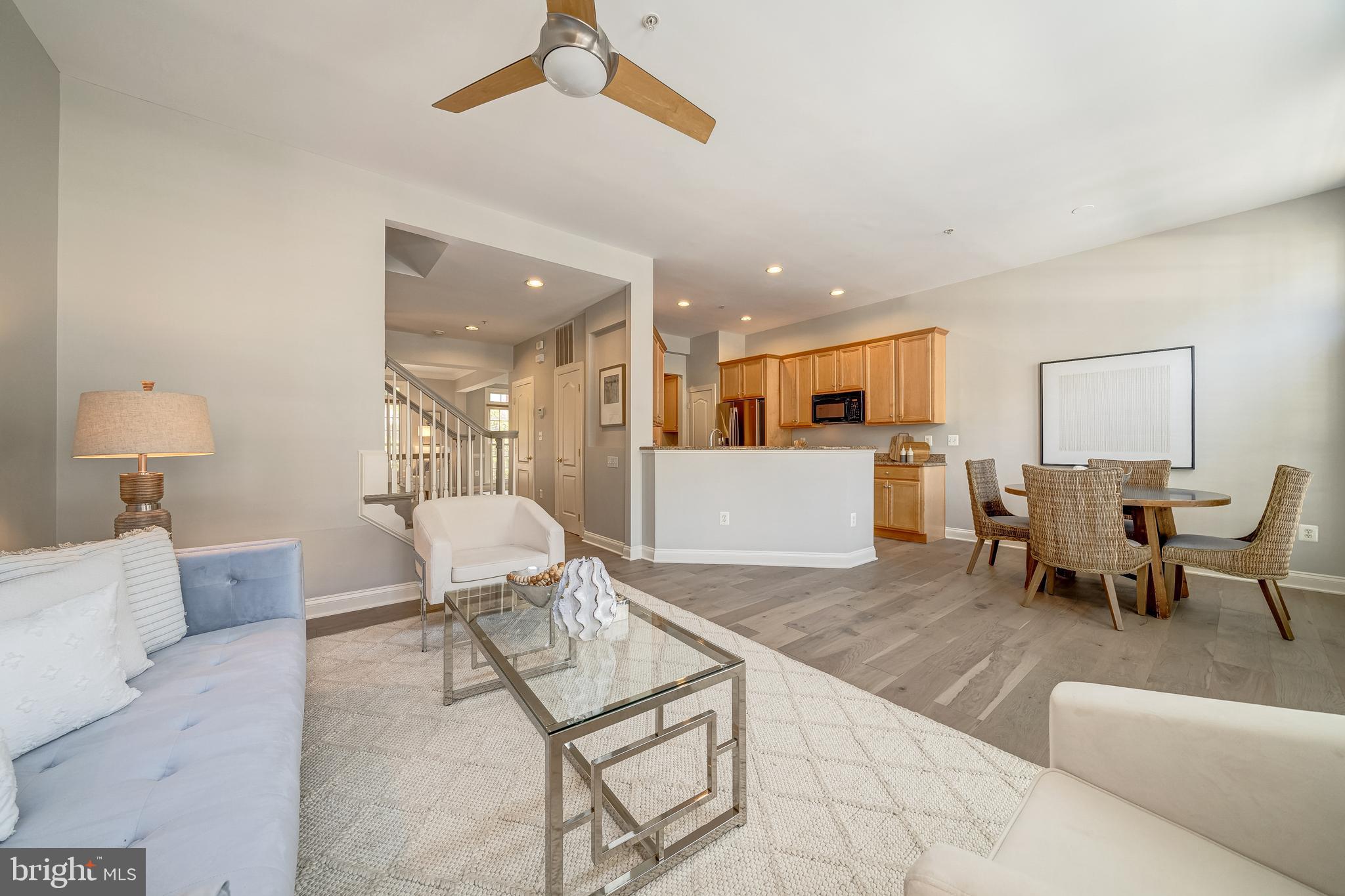 HUNTING RIDGE - Residential