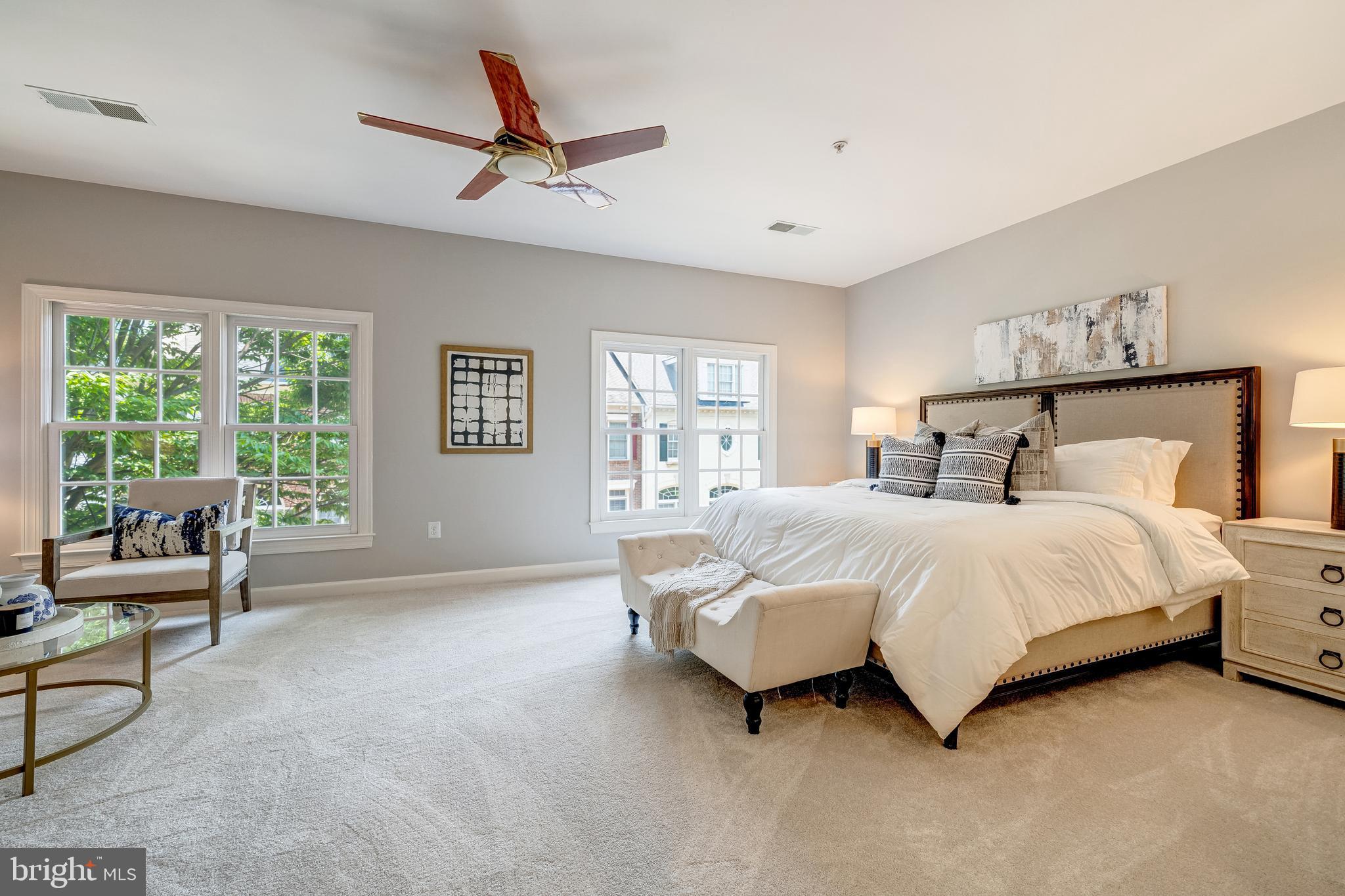 HUNTING RIDGE - Residential