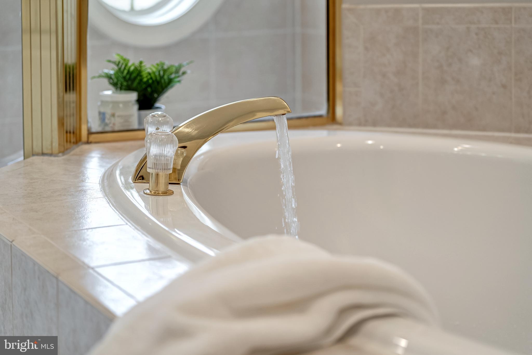 HUNTING RIDGE - Residential