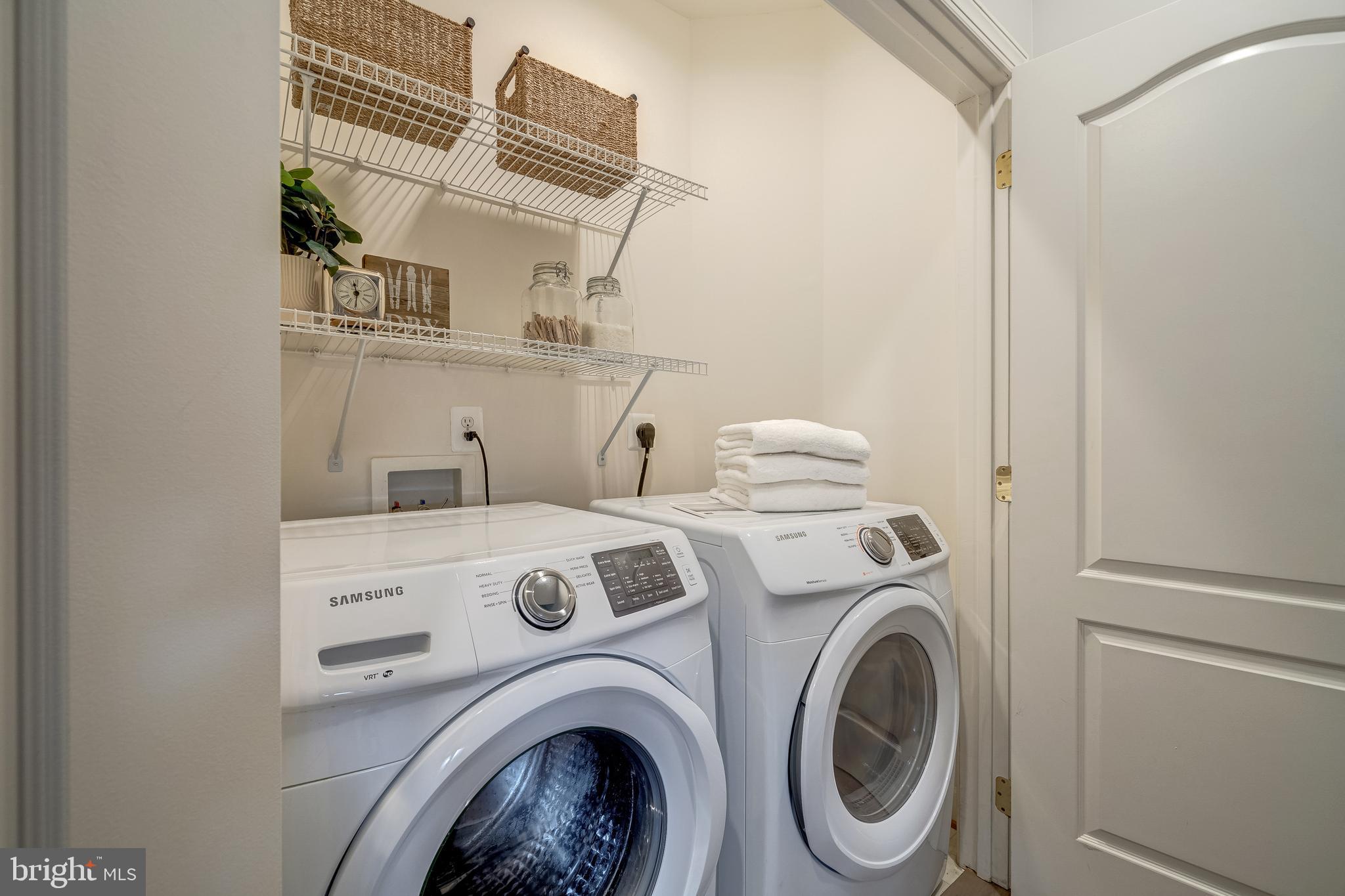 HUNTING RIDGE - Residential