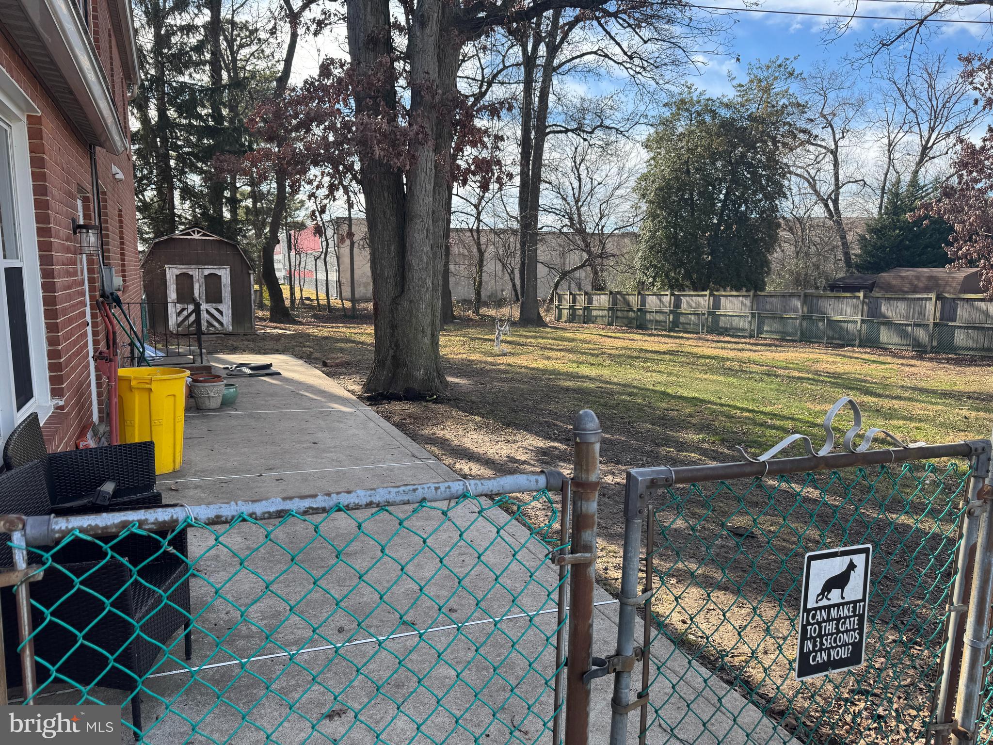 8046 JUMPERS HOLE ROAD