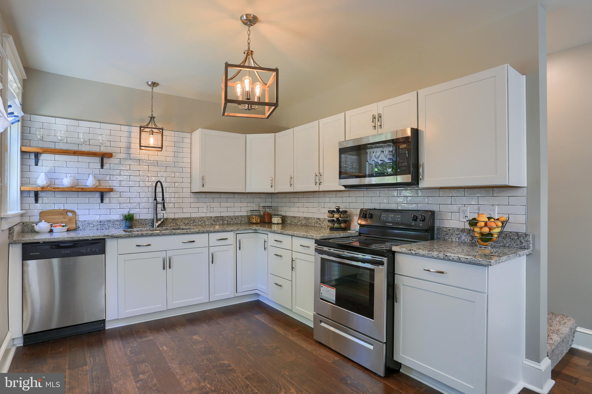 GRANDVIEW HEIGHTS - Residential