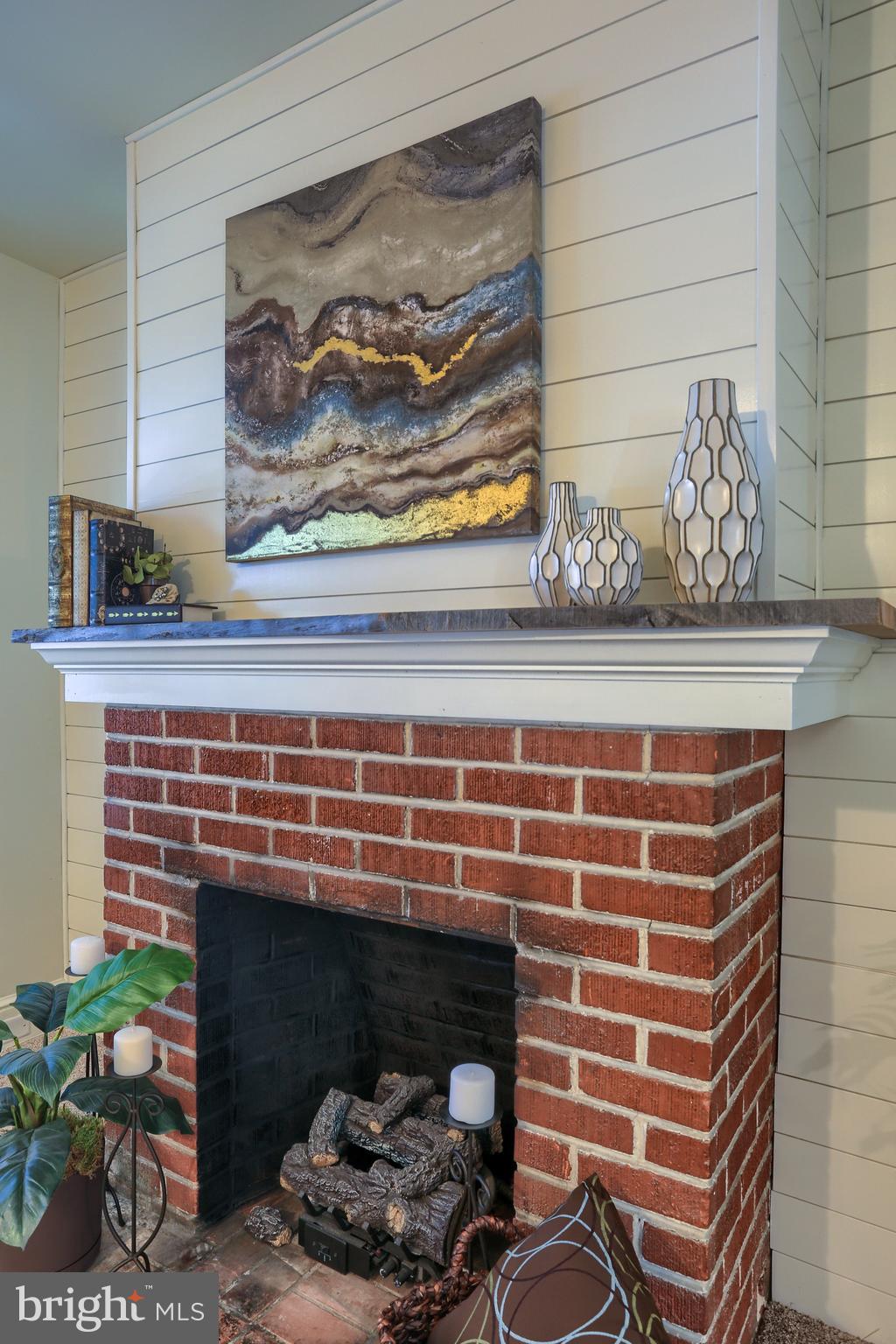 GRANDVIEW HEIGHTS - Residential