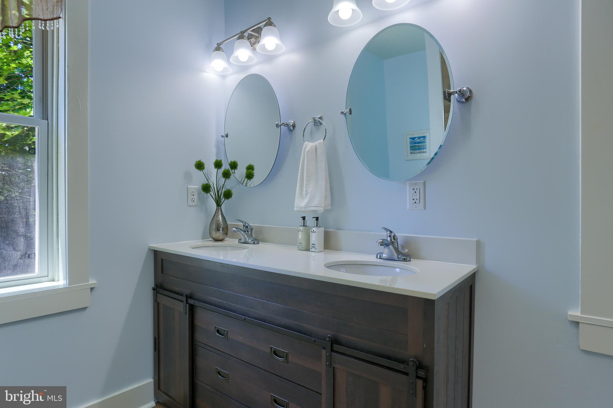 GRANDVIEW HEIGHTS - Residential