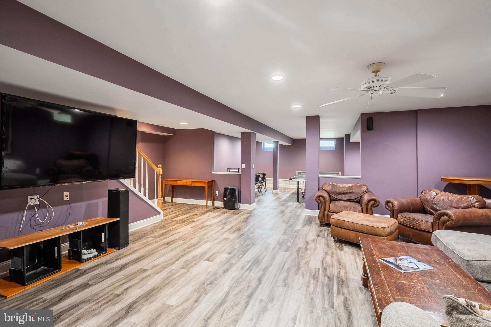 MERSHON CHASE - Residential