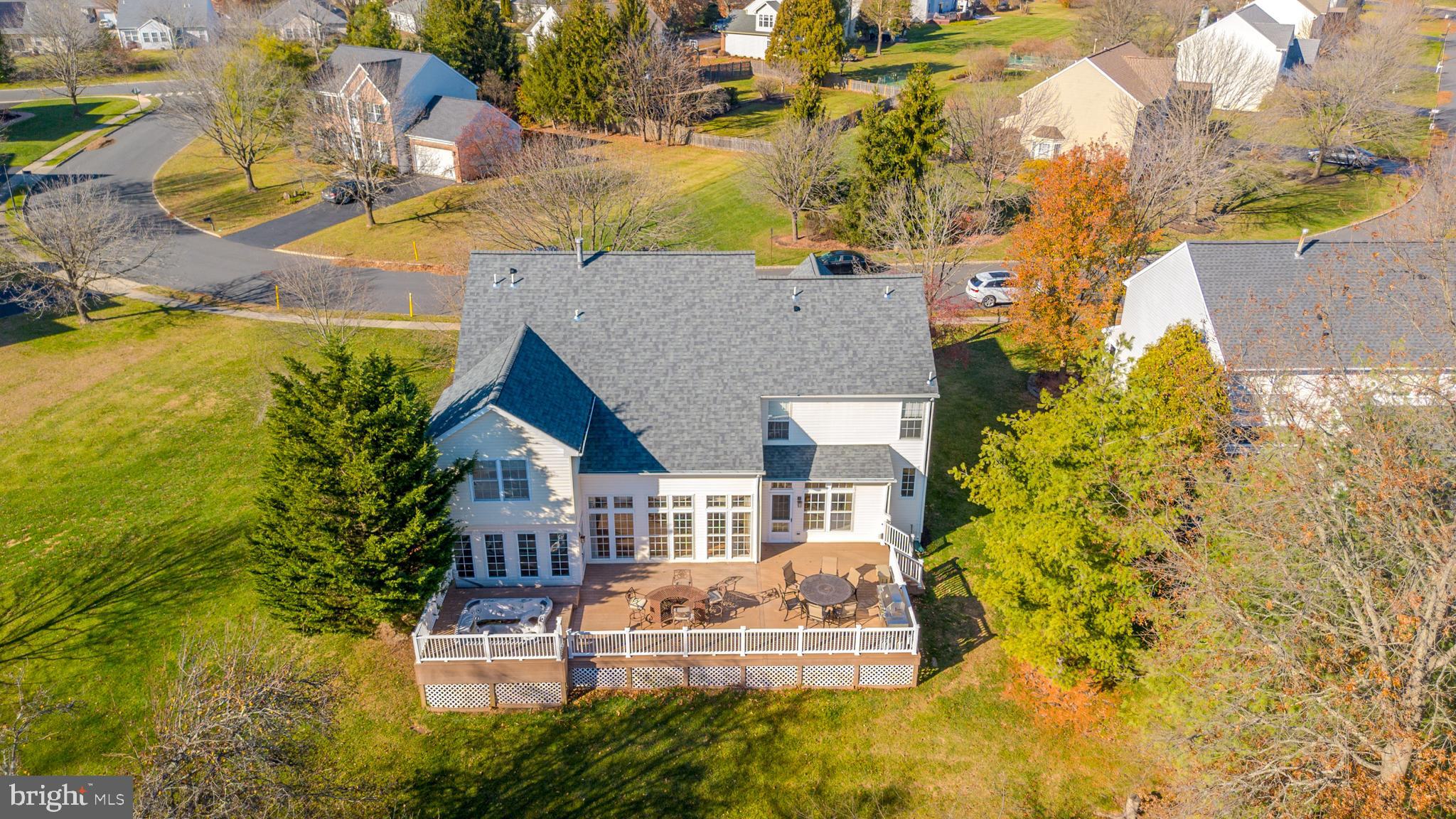 MERSHON CHASE - Residential